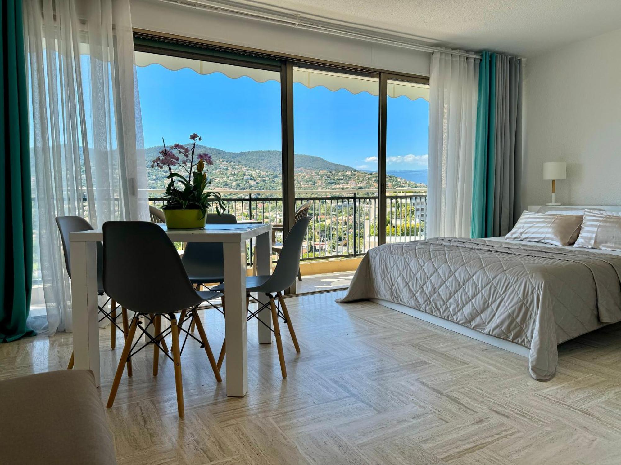 My Resid Appart Cannes Vue Marina Et Vue Montagne Мандельє-ла-Напуль Екстер'єр фото