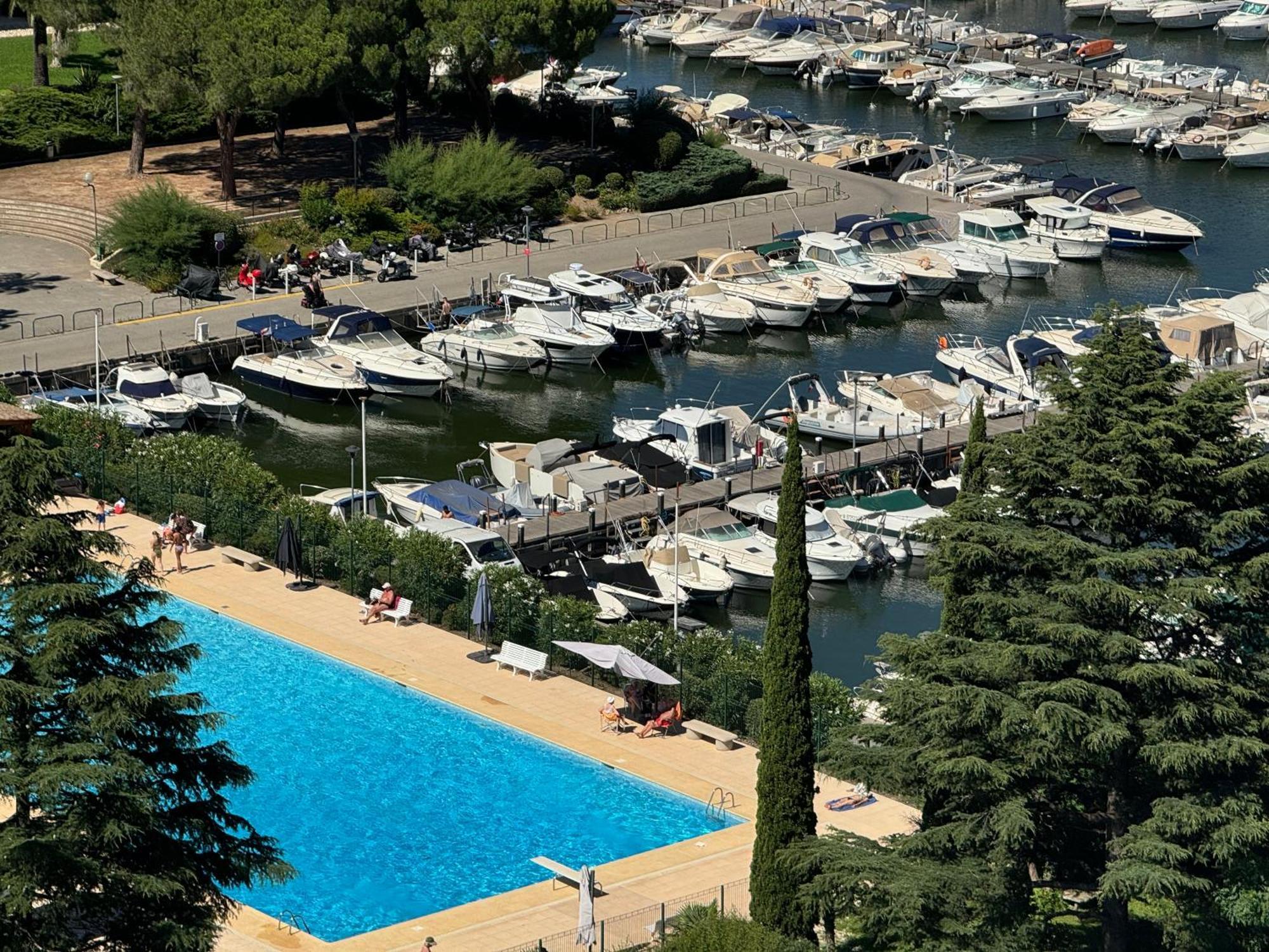My Resid Appart Cannes Vue Marina Et Vue Montagne Мандельє-ла-Напуль Екстер'єр фото
